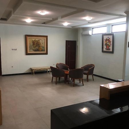 Bening Asri Guesthouse タンゲラン エクステリア 写真